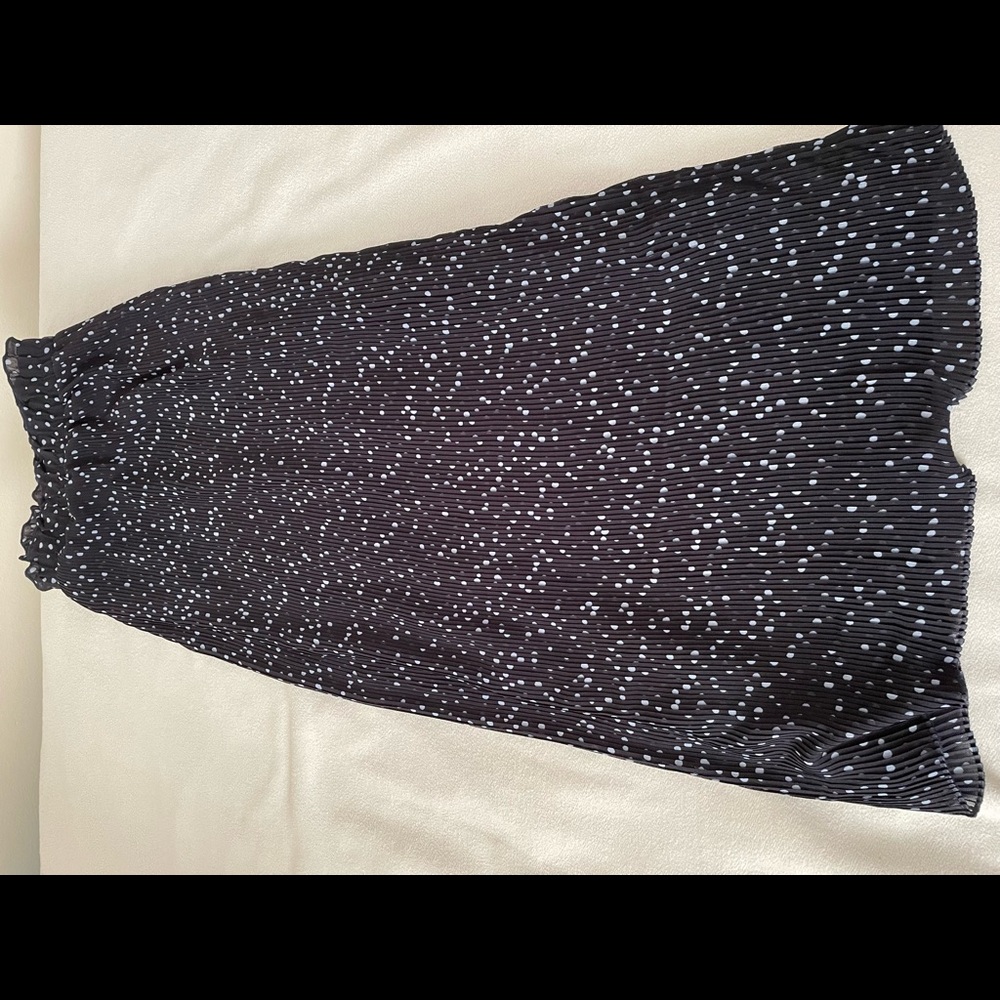 Loft midi skirt, size XL, elastic waist.